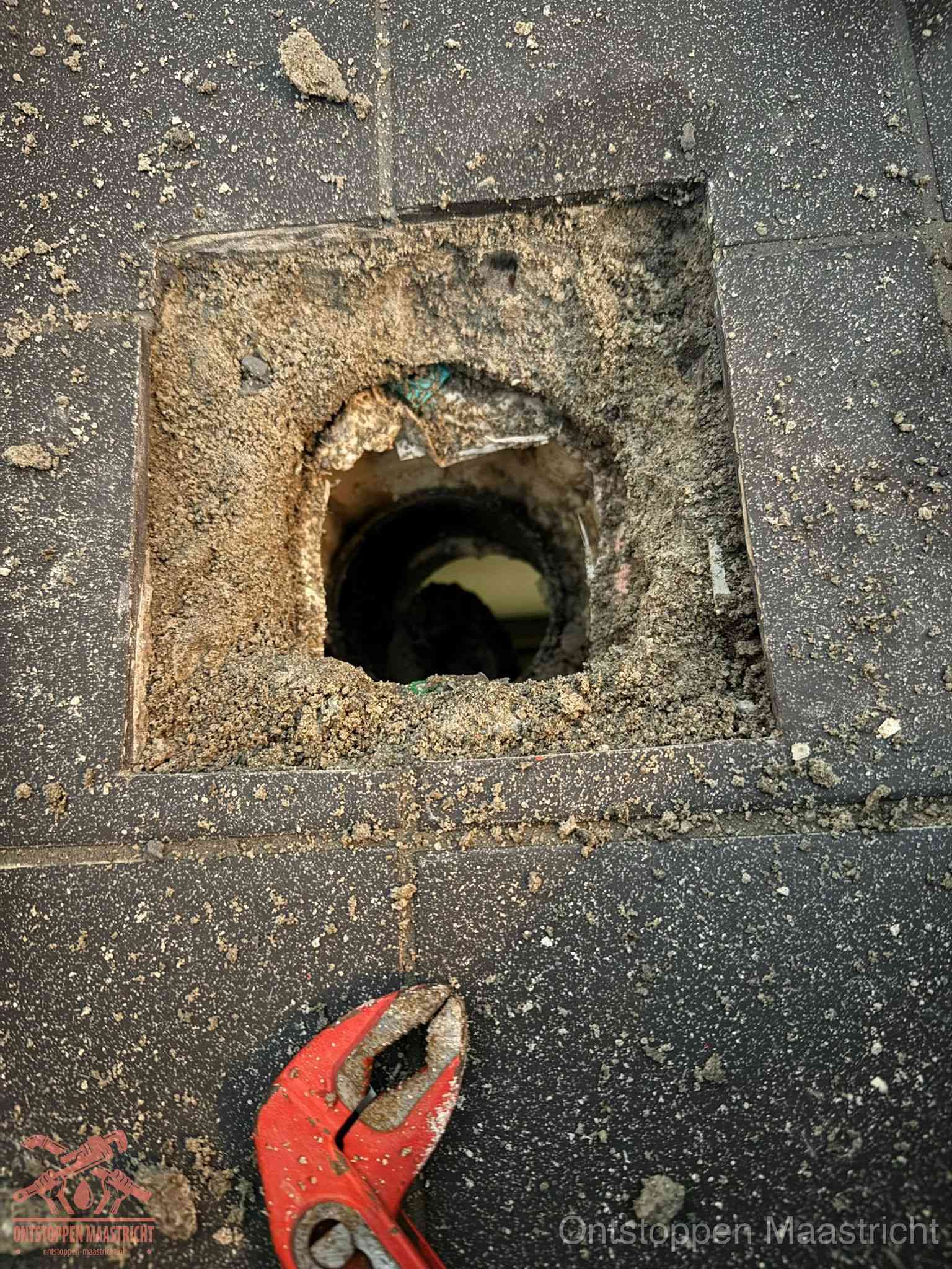 Rioolputje erfgrens eigendom in Maastricht